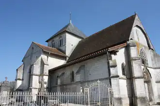 The church of Nativité-de-la-Sainte-Vierge in Humbauville