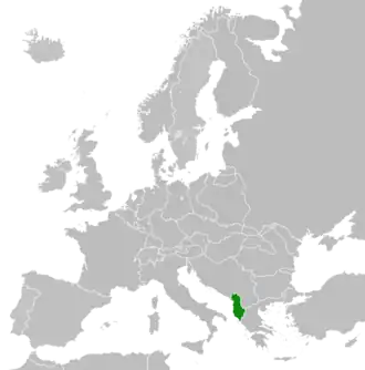 Albania (green), in 1945