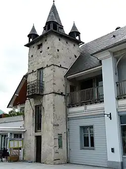 Mendaigne tower