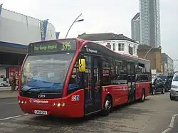Stagecoach London Optare Versa with double-doors (doors in the middle) in London in 2013. (before improvements)