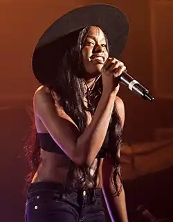 Banks performing at the 2012 NME Awards