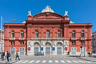 Teatro Petruzzelli in Bari