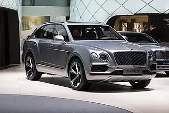 Bentley Bentayga pre-restyling