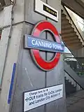 Jubilee line roundel, westbound platform