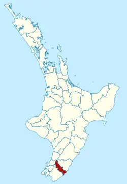 Carterton district within the North Island