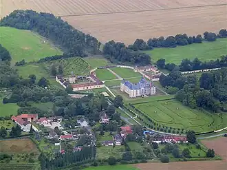 An aerial view of Réveillon with the chateau