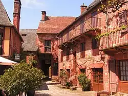 Collonges-la-Rouge