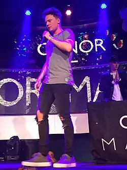 Conor Maynard singing in Rotterdam, 2017