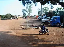 Cotton-packing in Dédougou
