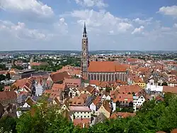 Town centre with St. Martin's Church