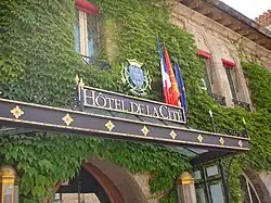 Hôtel de la cité.