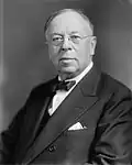 SenatorGeorge E. Chamberlainfrom Oregon(1909-1921)