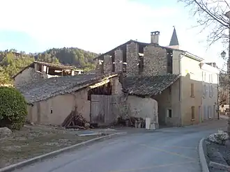 A barn in the village of Le Chaffaut-Saint-Jurson