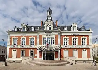 The town hall in Montceau-les-Mines