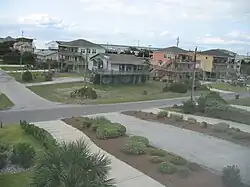 Emerald Isle has a lot of small and big houses.