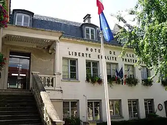 The town hall in Igny