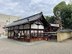 View from the Right of the Shaded Structure