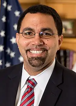 John King Jr.(2016-2017)