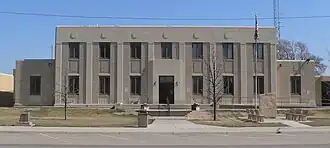 Kearny County courthouse in Lakin (2015)