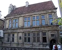Renaissance house.