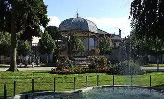 Claude-Henriot square.