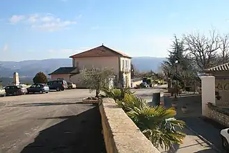 The town hall of Blauvac