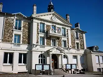 The town hall in Wissous
