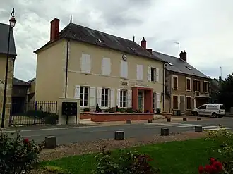 The town hall in Moulins-sur-Yèvre