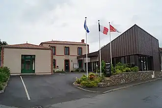 The town hall in Saint-André-Goule-d'Oie