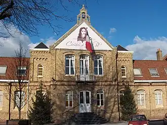 Former town hall in Saint-Pol-sur-Mer