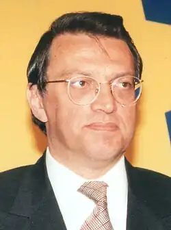 Mesut Yılmaz (1996)