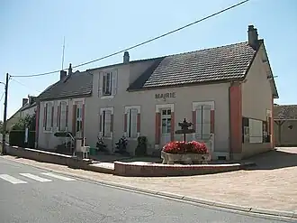 The town hall in Montord