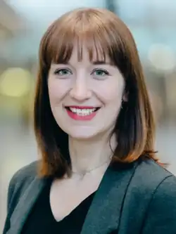 Official Portrait of Heidi Reichinnek.png