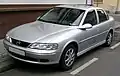 4-door saloon