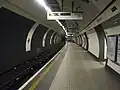Bakerloo line southbound platform looking north, July 2008