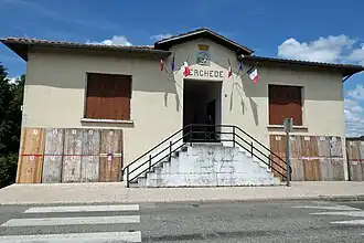 The town hall in Perchède