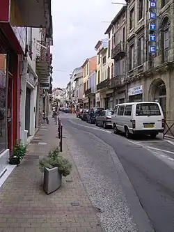 Pamiers: commercial street