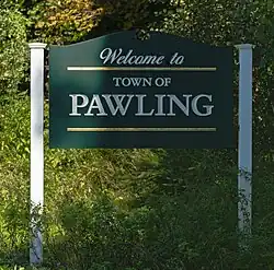 Town welcome sign along New York State Route 22