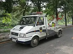 Tow truck (before improvements)