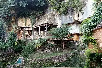 Entrance of the Roc de Saint-Cirq cave.