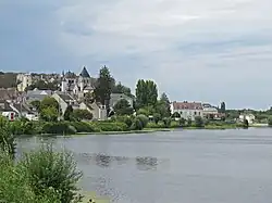 The Cher river at Saint-Aignan.