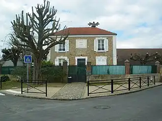 The town hall in Saint-Jean-de-Beauregard
