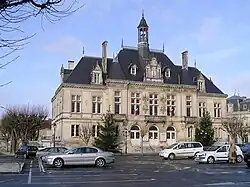 Saint-Jean-d'Angély town hall.