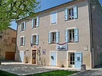 The town hall in Saint-Étienne-les-Orgues