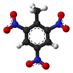 TNT-from-xtal-1982-3D-balls