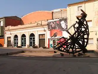 Salt theatre