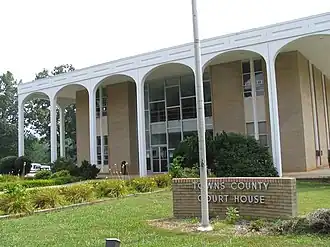 Towns County courthouse in Hiawassee
