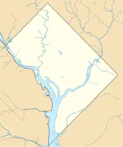 Lincoln Memorial is located in the District of Columbia